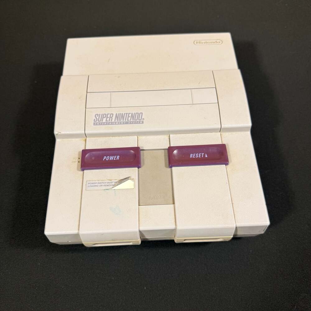 Super Nintendo Entertainment System Console Bundle with 3 Controllers UNTESTED - Picture 2 of 9